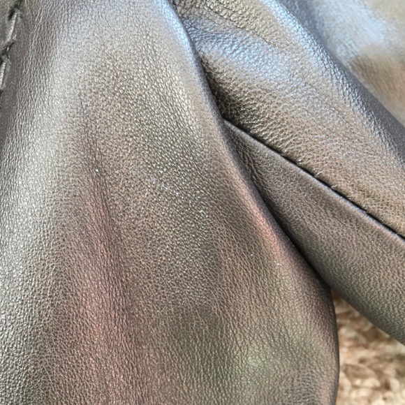 Leather jacket - Picture 9 of 9